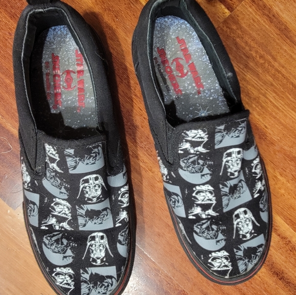Star Wars Sketchers Darth Vader Slip On Shoes Size 7Mens - Picture 8 of 13
